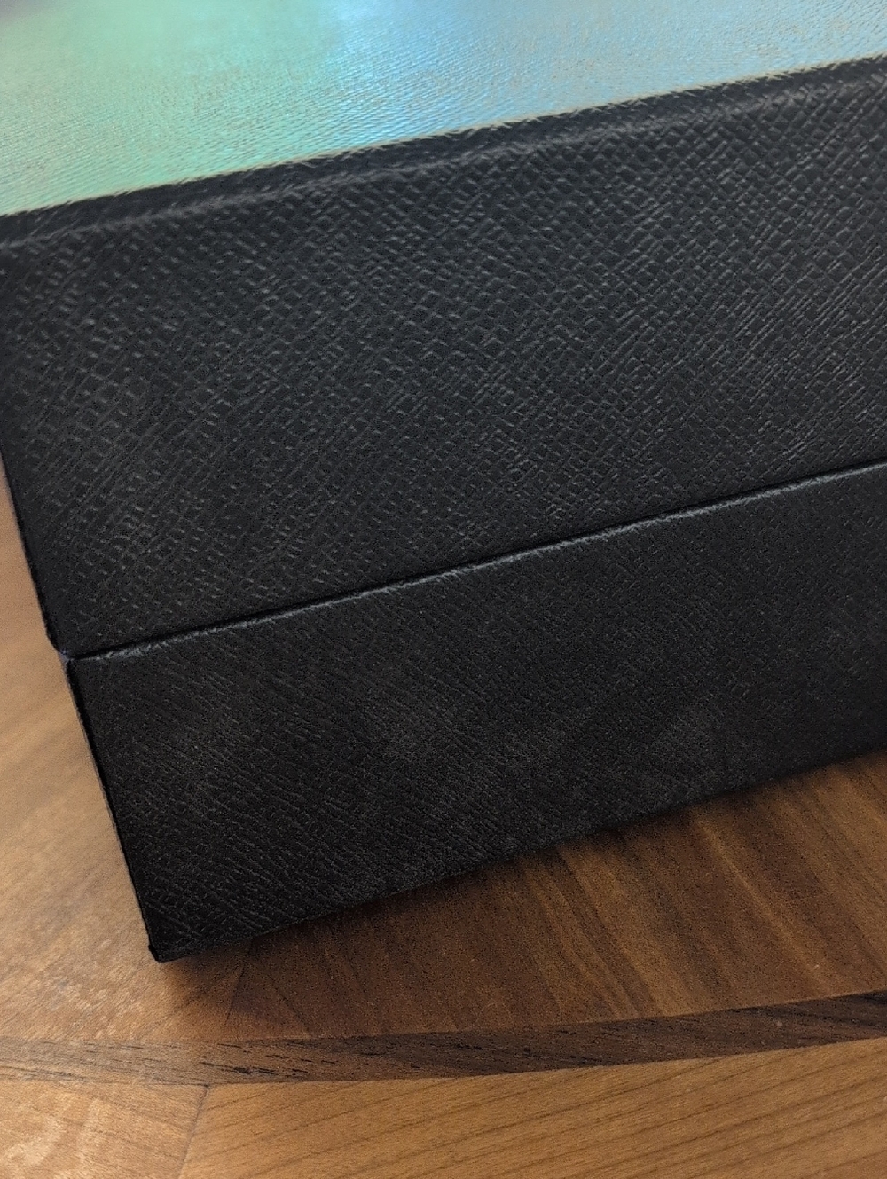 Prada Black Textured Box with Silver Logo - Picture 4 of 6